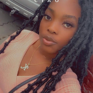 Meet your Posher, Rhode karine